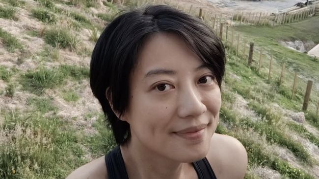 Leony Vitria Resmi Bertunangan dengan Charles Seaman, Siap Melangkah ke Jenjang Pernikahan